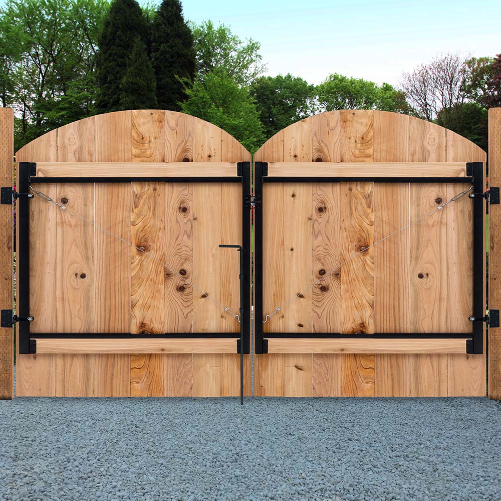 Adjustable wooden gate best sale