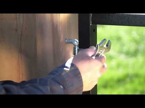 Installation video of an Adjust-A-Gate® to a wood post